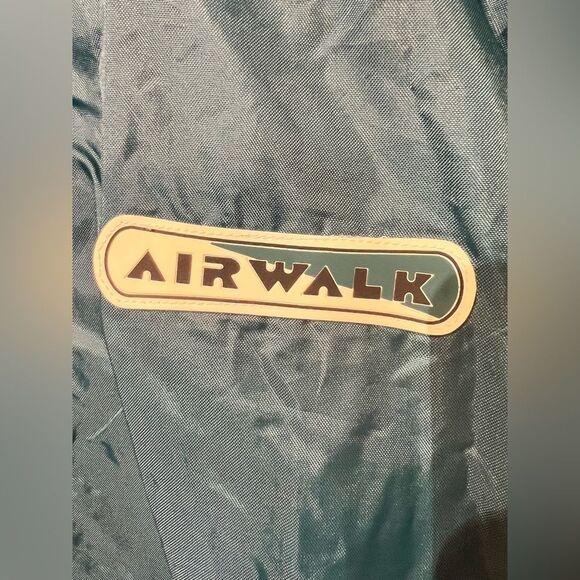 Vintage Airwalk windbreaker 🔥 teal & grey 🔥 excellent condition 🔥 medium - Picture 2 of 9